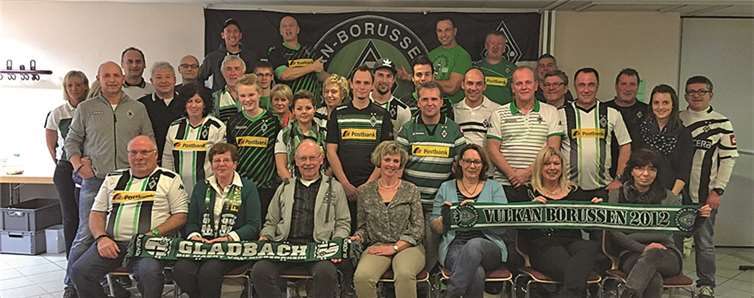 Die „Vulkan-Borussen-2012“ hoffen auf eine erfolgreiche Rückrunde ihrer Borussia. privat