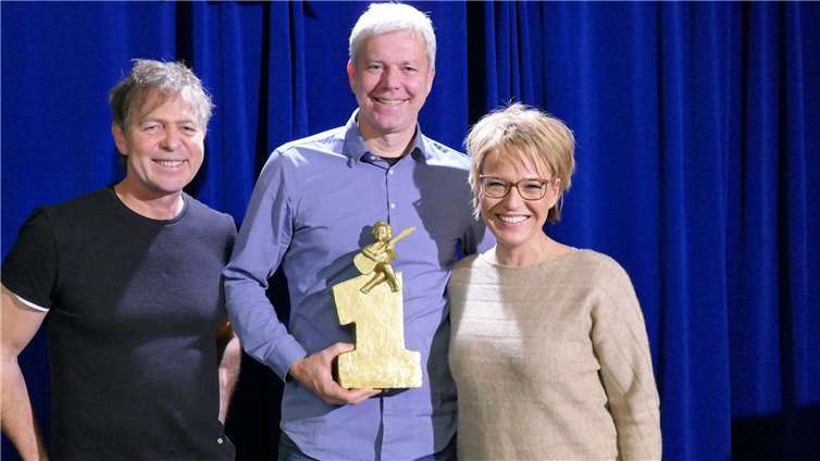 Die WSC Jury: Peter Freudenthaler, Sänger der Band „Fools Garden“, Bernd Rosinus, Musikchef SWR1 Rheinland-Pfalz, und SWR1 Moderatorin Andrea Ballschuh (v.l.) Foto: SWR1