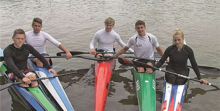 Die WSV-Juniorenfahrer des KT Meddernisch Fabian Käding, Jannik Peters, Robin Breitbach, Christian Winnen und Juniorin Larissa Schilde haben auf dem Weg zur Süddeutschen und zur Deutschen Meisterschaft bei fünf Kanurennsportregatten bereits viele Erfolge eingefahren.privat