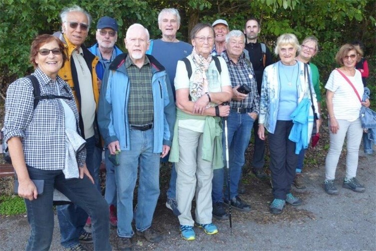 Die Wanderer auf dem Weg nach Oberzissen.