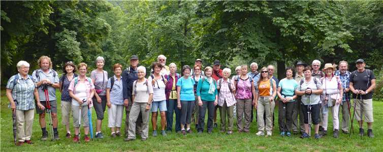 Die Wanderfreunde erkundeten das Naturschutzgebiet „Nettetal“. Foto: Norgart Gudat