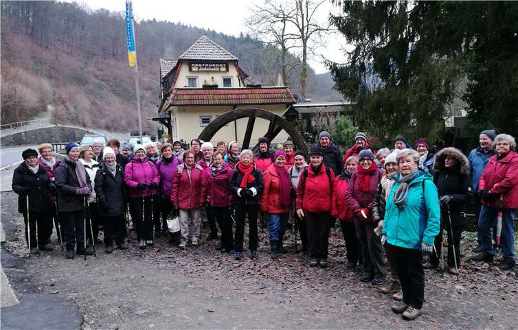 Die Wanderfreunde ließen sich auch durch Minusgrade nicht vom Wandern abhalten.Foto: Eifelverein Andernach