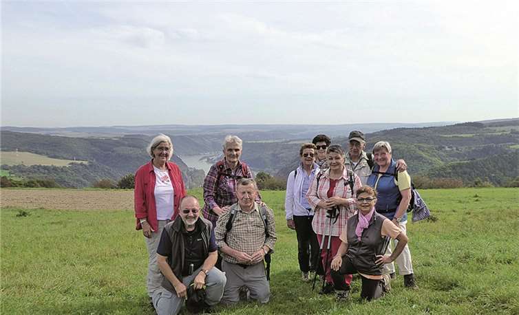 Die Wandergruppe am Edgar Reitz-Blick.privat