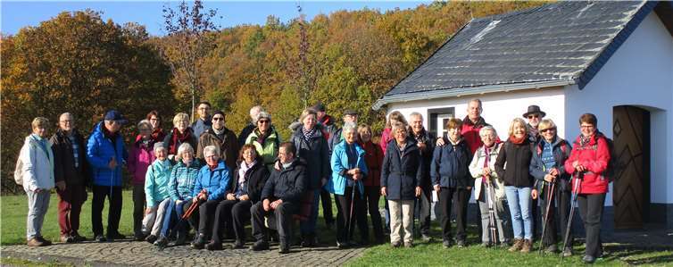 Die Wandergruppe auf dem „Milchstraßen- und Galaxienweg“.Foto: privat