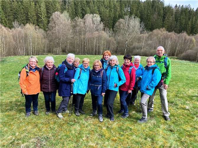 Die Wandergruppe aus Sinzig konnte das Naturspektakel im deutsch-belgischen Grenzgebiet ausgiebig genießen.  Foto: Konrad Waßmann