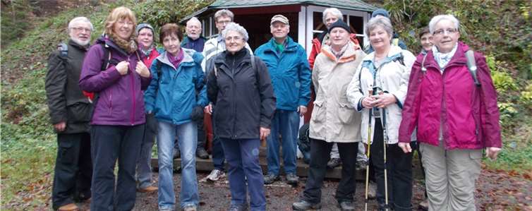 Die Wandergruppe bei einer kurzen Rast.privat