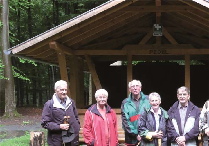 Die Wandergruppe der Vallendarer Kolpingsfamilie hofft auf eine schöne Wanderung in frühlingshafter Blütenpracht. privat