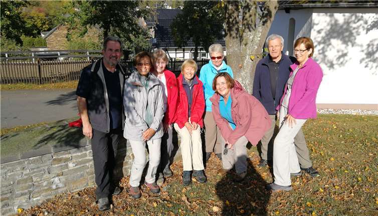 Die Wandergruppe unterwegs auf dem Ahrsteig.privat
