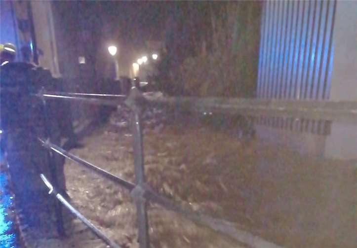 Die Wassermassen strömten durch den Ort.Fotos: Feuerwehr Montabaur