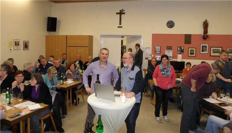 Die Weinprobe, zu der der Plaidter Gartenbauverein eingeladen hatte, war ein voller Erfolg. Foto: privat