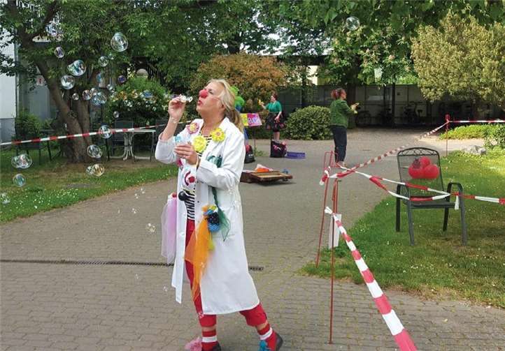 Die Westerwälder Clowndoktoren sorgten für Erheiterung.