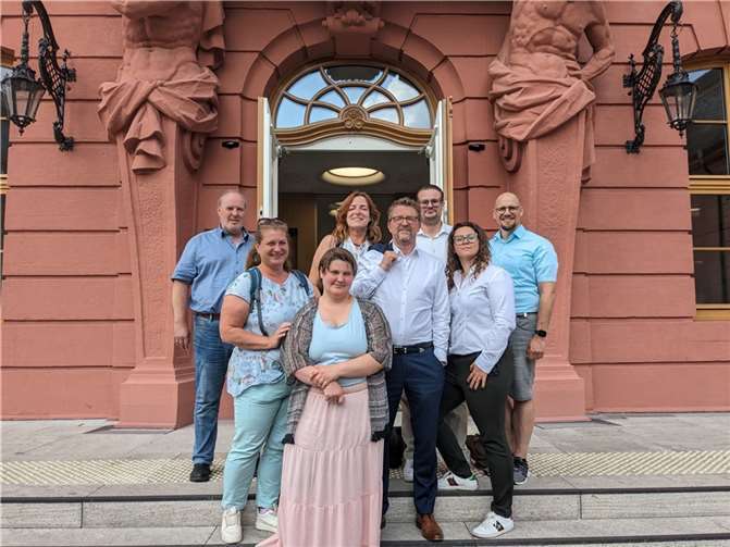 Die Westerwälder Grünen mit Carl-Bernhard von Heusinger . Foto: Claudius Ruch