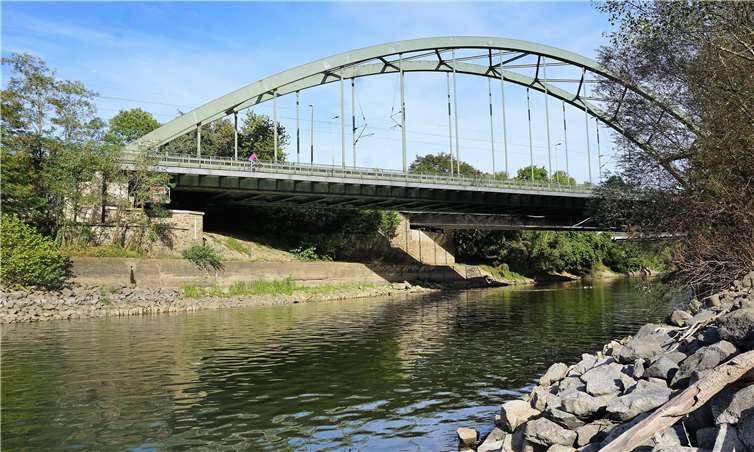 Die Wiedbrücke vor Irlich war im 2. Weltkrieg ein strategisches Angriffsziel für die Bomber der Alliierten.FF