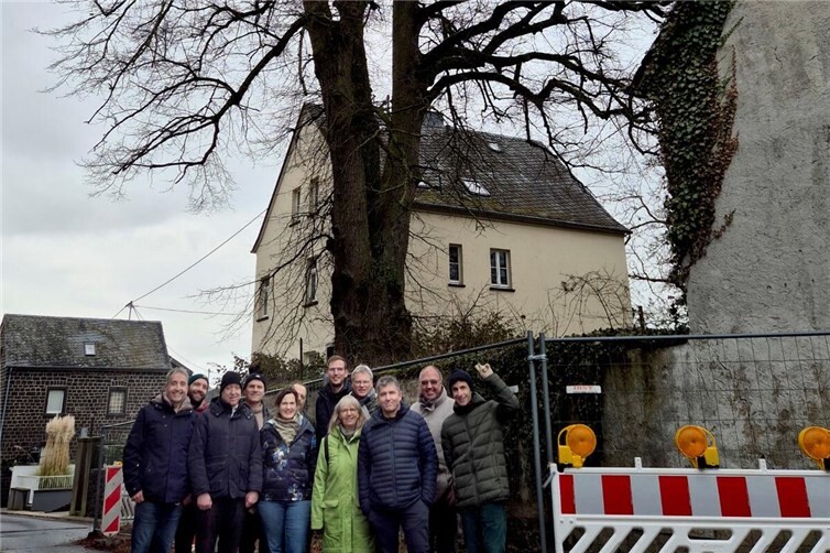 Die Winterlinde ist 275 Jahre alt.