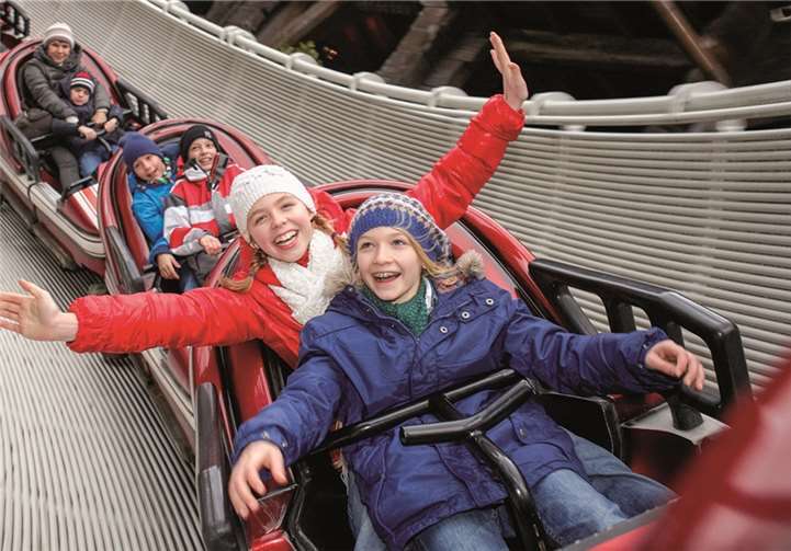 Die Wintersaison ist um eine Woche verlängert, Shows, Ausstellungen und Fahrspaß kommen hier nicht zu kurz. Europa-Park