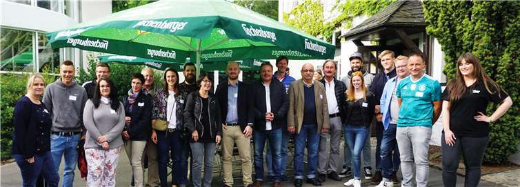 Die Wirtschaftsjunioren begrüßen drei neue Mitglieder in ihrer Mitte. Wirtschaftsjunioren Westerwald-Lahn