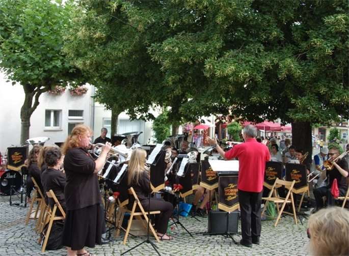 Die Woburn Sands Brass Band gastiert in Vallendar.privat