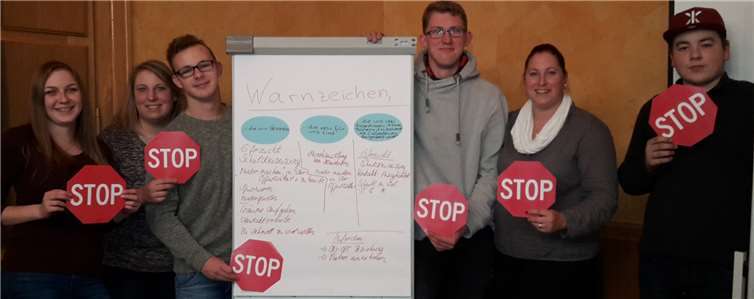 Die Workshopteilnehmer lernen die Warnzeichen kennen.Privat