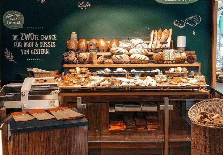 Die ZWOte Chance für Brot und Süsses von gestern.Quelle: Hoefer