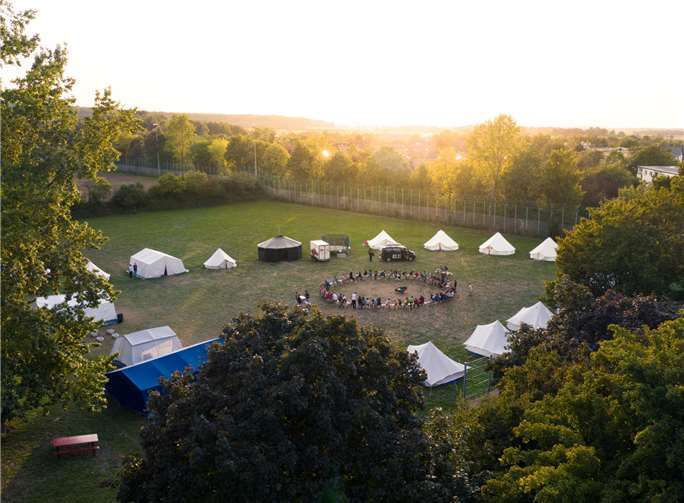 Die Zeltstadt im Luftbild.Foto: privat