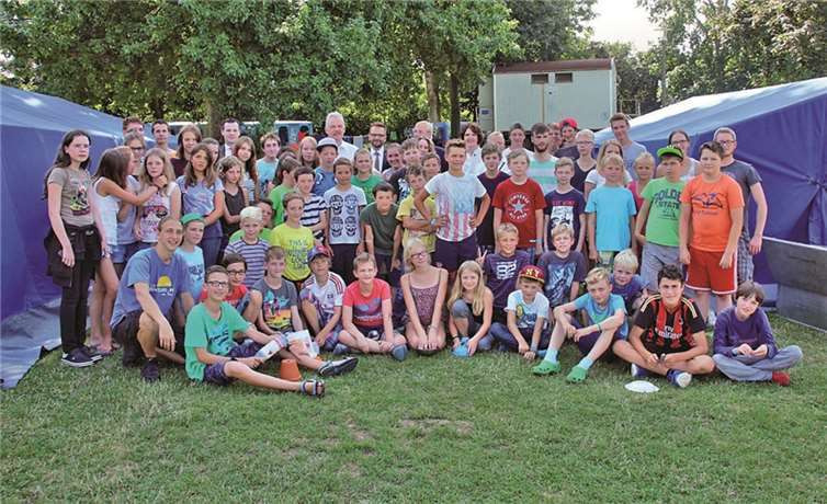 Abenteuer, Spiel und Spaß in der Zeltstadt 