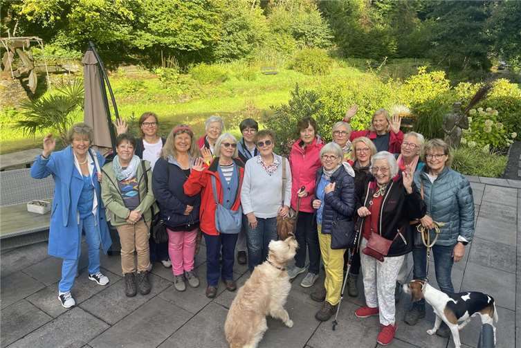Die Zonta-Frauen in der Vulkaneifel. Foto: privat