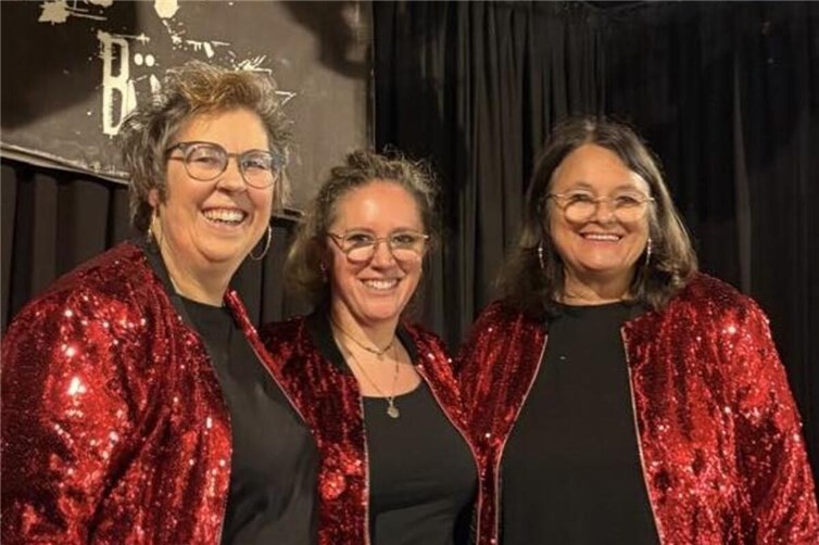 Die Zores Bitches wagten sich an „Adele“.