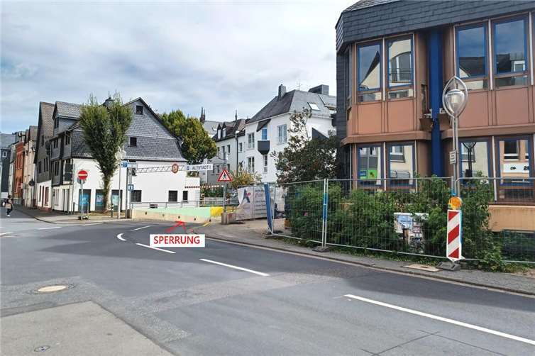 Die Zufahrt zur Tiefgarage Altstadt I am Steinweg in Montabaur ist vorrübergehend gesperrt. Bitte Einfahrt Hospitalstraße nutzen.  Foto: VG Montabaur / Christina Weiß