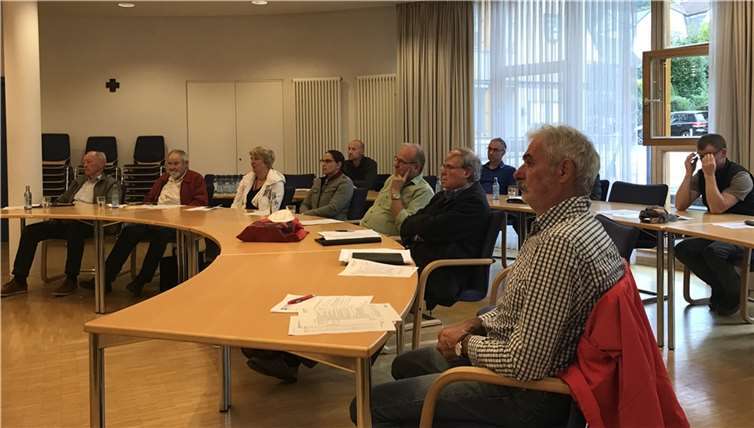 Die Zuhörer im Ratssaal VG Linz.Fotos: