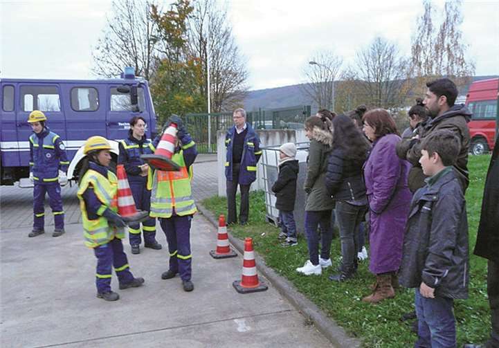 Die Zuschauer sahen eine extra vorgeführte Übung des THW, um einen genauen Einblick in die Arbeit des THWs zu erlangen.Privat