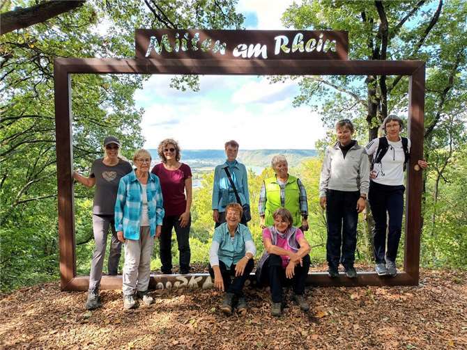 Eifelverein Sinzig unterwegs auf der Linzer Basalt-Schleife Die abwechslungsreiche Rheinsteig-Rundtour oberhalb von Linz stand erneut auf dem Wanderplan des Sinziger Eifelvereins. Foto: privat