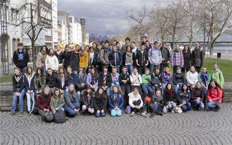 Die achten Klassen des Gymnasiums Mülheim-Kärlich nahmen am ersten Frankreichaustausch teil.privat