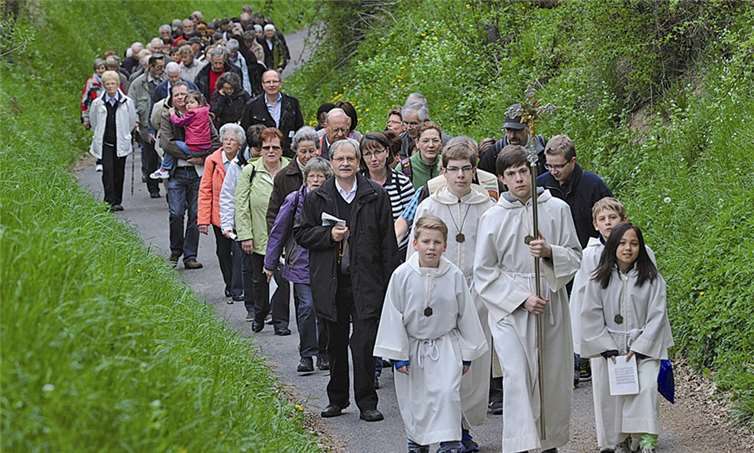 Die alljährliche Wallfahrt zum Plateau der Landskrone hatte wieder viele Anhänger. RERE