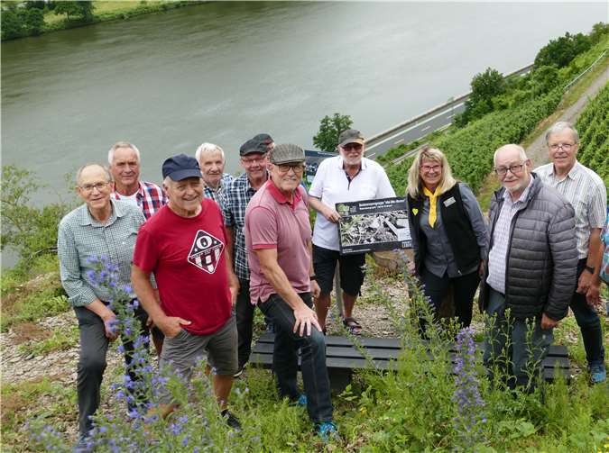 Die „alten Alten-Herren“ des Sportvereins Müden erhielten eine finanzielle Förderung für das Naturschutzprojekt „Auf der Krabaun“.Foto: privat
