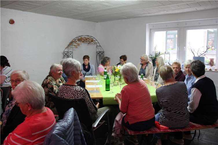 Die anwesenden Frauen erlebten einen vergnüglichen und geselligen Nachmittag fernab des Alltäglichen und waren dankbar für die ihnen geschenkte Zeit. Foto: privat