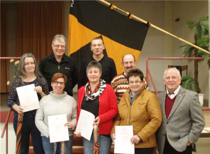 Die anwesenden Jubilare zusammen mit Präses Kurp und Vorsitzendem Rochlus. Privat