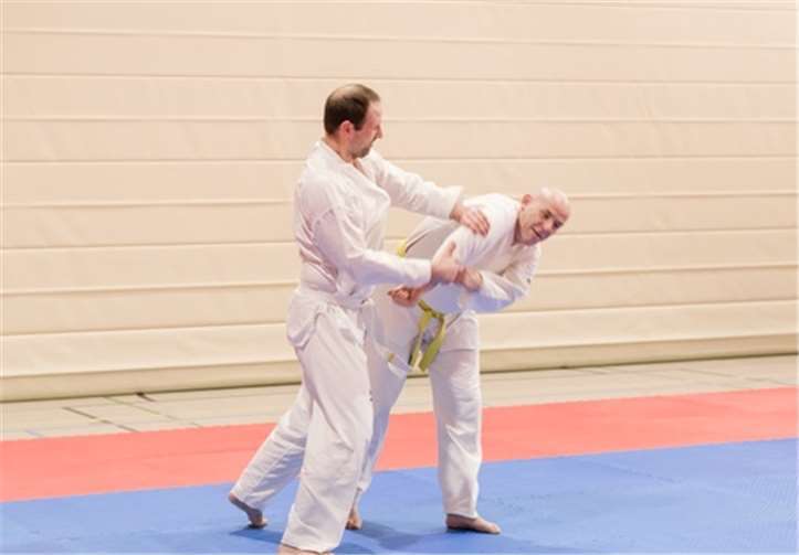 Die ausgezeichneten Leistungen beeindruckten auch den Prüfer.