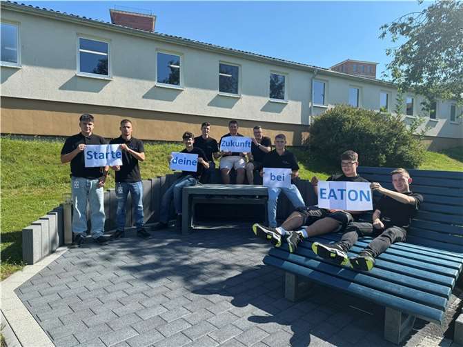 Die beiden Ausbildungszentren der Eaton Industries GmbH in Neuwied-Gladbach und Holzhausen begrüßen die neuen Auszubildenden.  Foto: Eaton Industries GmbH