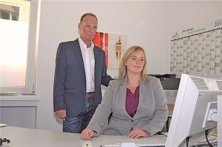 Die beiden Betriebsakquisiteure des Jobcenters Landkreis Ahrweiler, Horst Wershoven und Daniela Korf. privat