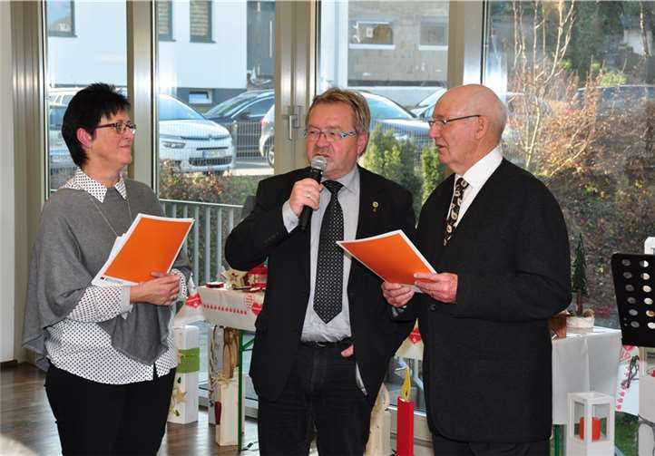 Die beiden Mädchen sorgten für musikalische Unterhaltung.