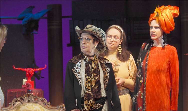 Die beiden Schwestern stecken finanziell in der Klemme. Ob die „Erbtante“ aus Texas die Rettung aus der misslichen Lage bedeutet.