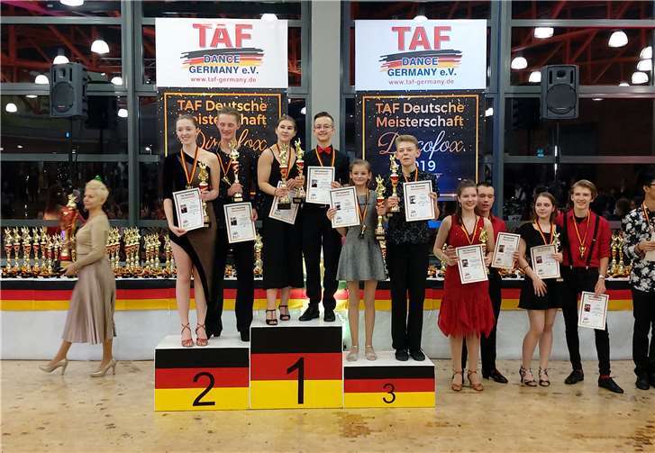 Die beiden erst 13 Jahre alten Schüler Emilia Bucel und Tom Andrae ertanzten sich den dritten Platz. Foto: privat