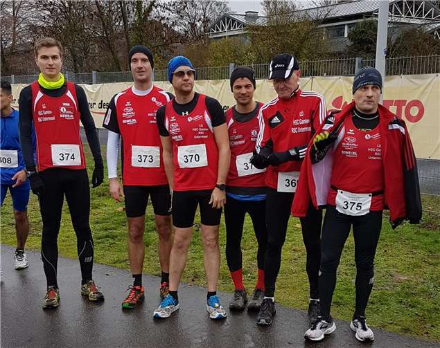 Die beiden siegreichen LG-Mannschaftenüber 7670 m in Koblenz. Fotos: HLC