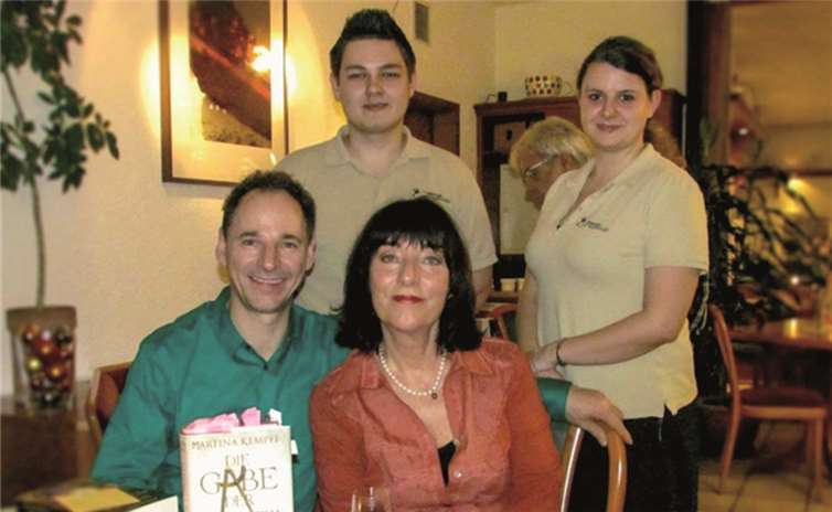 Die bekannte Buchautorin Martina Kempff stellte in Cochem ihren neuen historischen Roman vor.TE