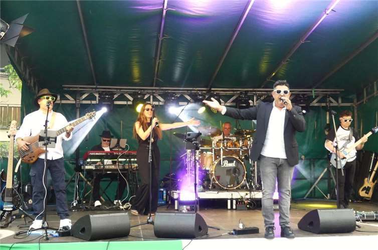 Die bekannte Show- und Partyband „Inflagranti“ sorgt mit ihren Auftritten in Kail schon seit 1999 für Begeisterung.