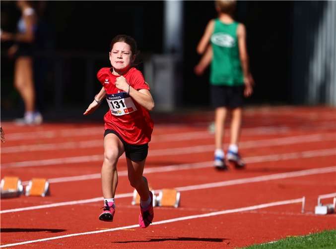 Die beste Leistung im W10-Dreikampf- und Vierkampf beim Meeting in Neuwied zeigte Rebekka Raillard (1118 beziehungsweise 1453 Punkte) als zweifache Einzelsiegerin.  Foto: LG Rhein-Wied