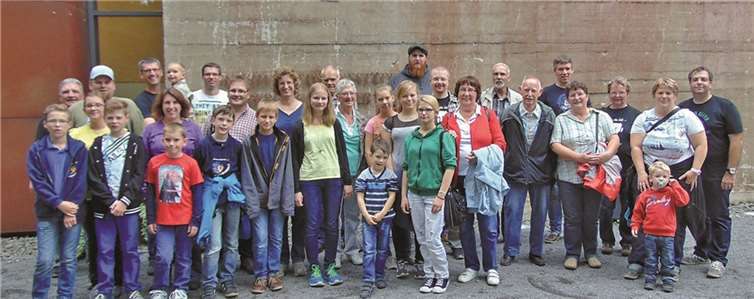 Die bestens aufgelegten Teilnehmer des Jahresausflugs. privat