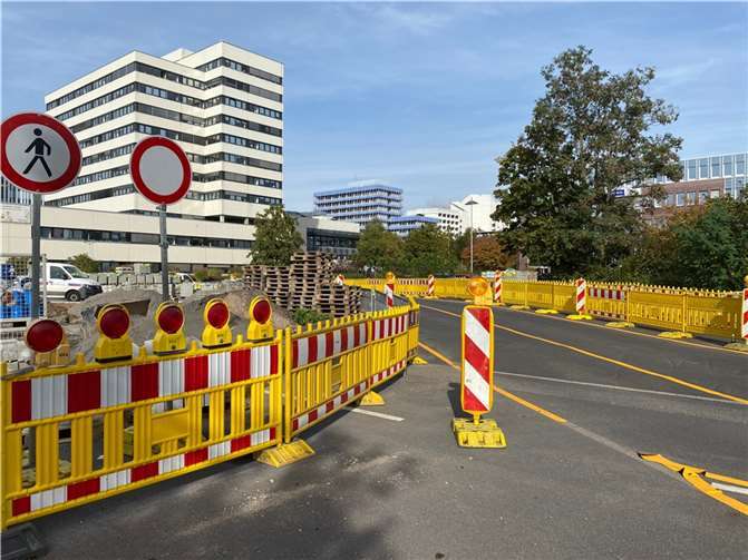 Die bisherige Umleitung im Verwaltungszentrum wird bald nicht mehr bestehen.  Fotos: Stadt Koblenz/ Mandy Steffens