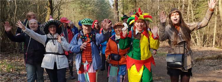 Die bunte Truppe wanderte bei mildem trockenem Wetter vom Ziemert über den Aulenberg und die Mönchsheide nach Oberbreisig.Foto: privat