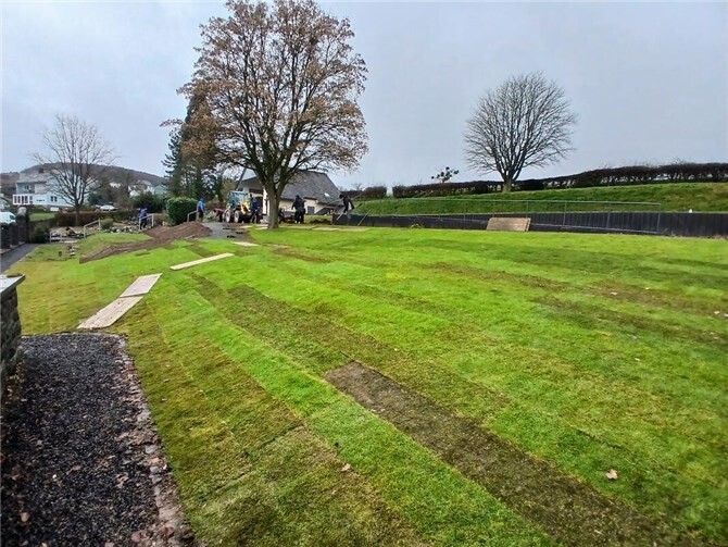 Die derzeit sichtbaren Farbunterschiede werden im kommenden Frühjahr nicht mehr erkennbar sein.